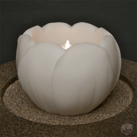 Floating Lotus Pool Candle - Armadilla Wax Works Candle Store